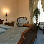 Grand London Hotel