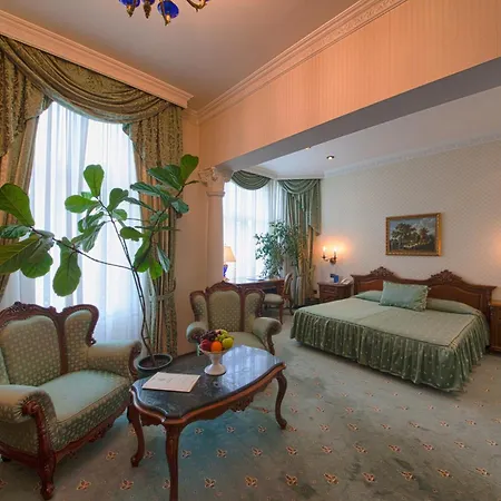 Szálloda Grand London Várna