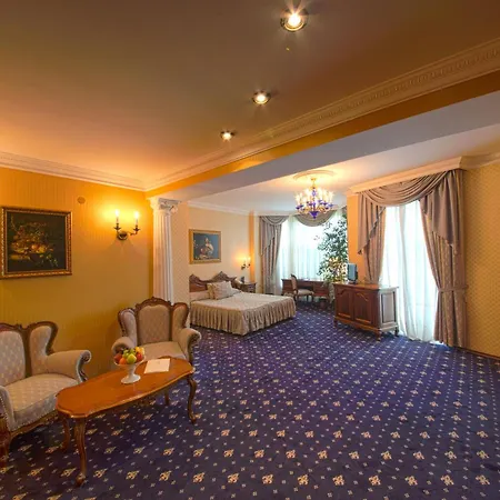 Grand London Hotel 5*