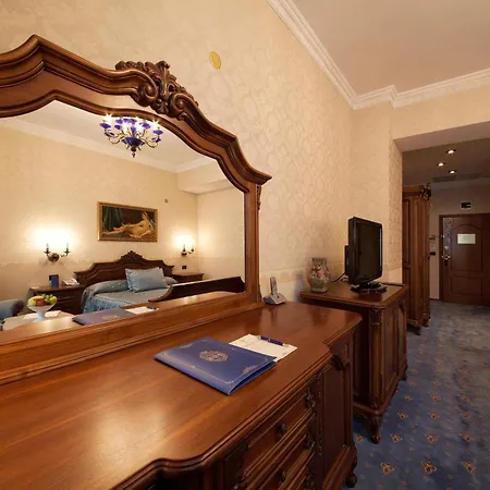 グランド ロンドン 5* ヴァルナ