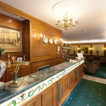 グランド ロンドン ホテル 5*