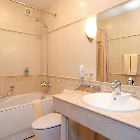 Grand London 5*