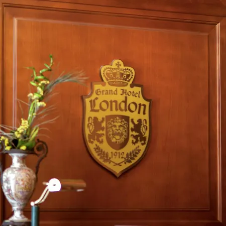 Grand London