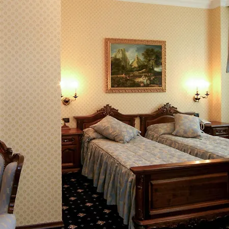 Grand London