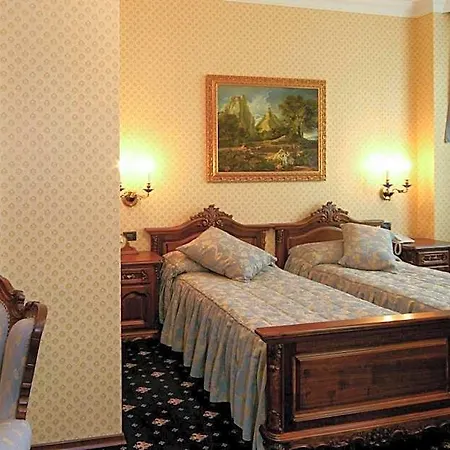 Grand London 5*