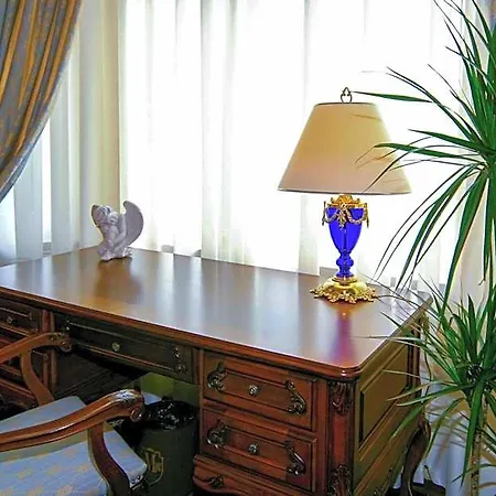 Hotel Grand London Varna