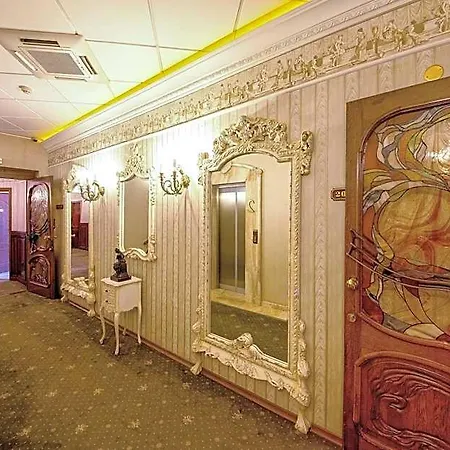 Grand London Varna
