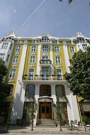 Grand London 5*