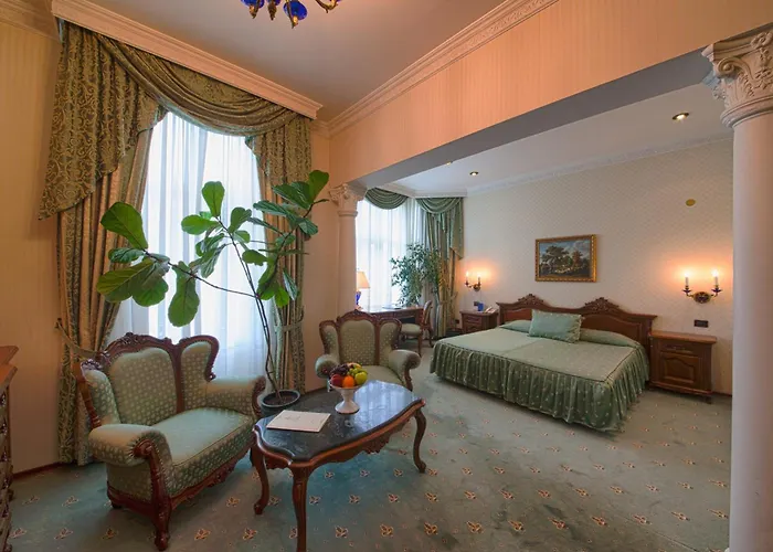 Hotel Grand London Varna